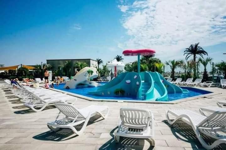 Alezzi Resort Luxury Apartament Prima Linie La Mare Năvodari Exterior foto